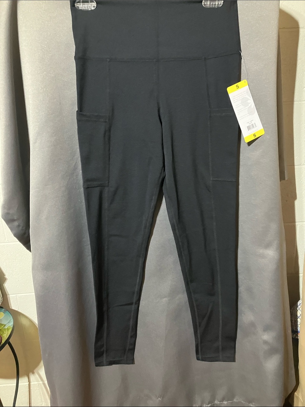 Tuff Athletics Black High-Rise Performance Joggers with Side Pockets